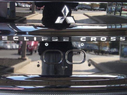 New 2024 Mitsubishi Eclipse Cross LE image 8