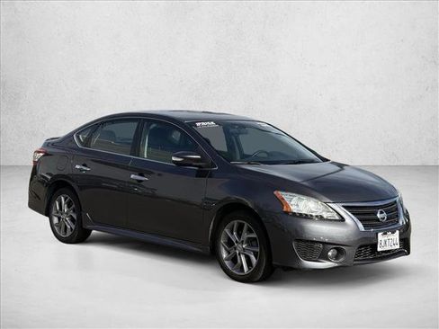 Used 2015 Nissan Sentra SR image 2