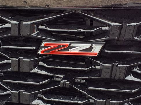 New 2026 Chevrolet Traverse Z71 w/ Driver Confidence Package image 28