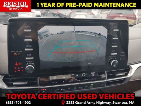 Certified 2024 Toyota Sienna XLE image 25
