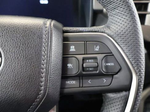 New 2025 Toyota Tundra Limited image 17