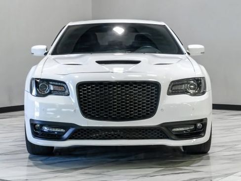 Used 2022 Chrysler 300 S w/ Comfort Group RWD image 9