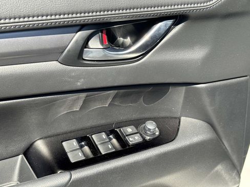 Certified 2025 MAZDA CX-5 AWD 2.5 S w/ Preferred Package image 19