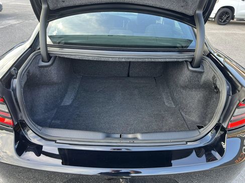 Used 2023 Dodge Charger R/T w/ Blacktop Package RWD image 18