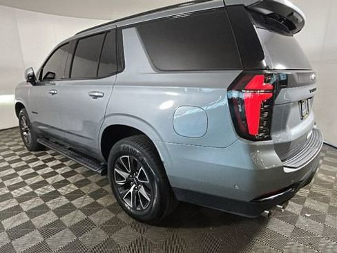Used 2025 Chevrolet Tahoe Z71 w/ Comfort Package AWD/4WD image 5