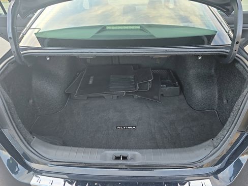 Used 2019 Nissan Altima 2.5 SV image 13