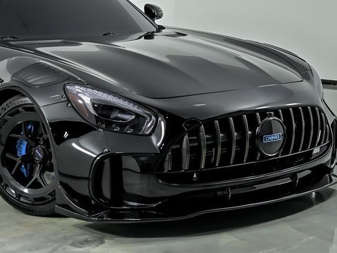 Used 2017 Mercedes-Benz AMG GT Coupe image 3