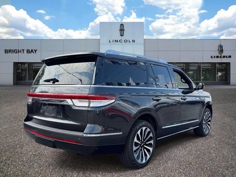 Certified 2024 Lincoln Navigator Reserve AWD/4WD image 5