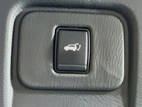 Used 2023 Nissan Murano SL image 29