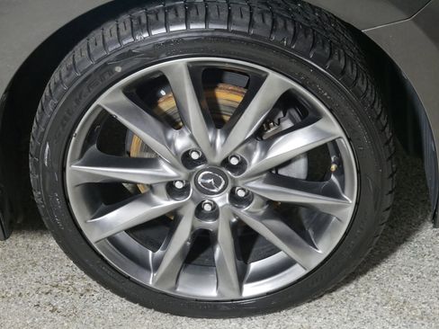 Used 2018 MAZDA MAZDA3 Grand Touring w/ Premium Equipment Package image 15