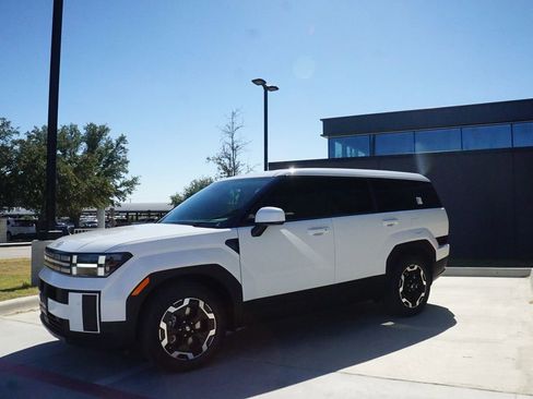 New 2026 Hyundai Santa Fe SE image 4