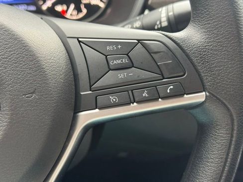 Used 2024 Nissan Altima 2.5 SV image 29