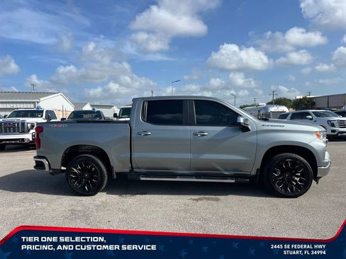 Used 2023 Chevrolet Silverado 1500 LT AWD/4WD image 8