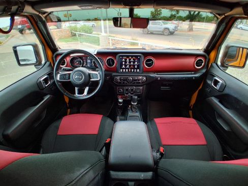 Used 2021 Jeep Wrangler Unlimited Rubicon AWD/4WD image 22