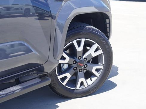 Used 2025 Toyota 4Runner TRD Sport Premium AWD/4WD image 9