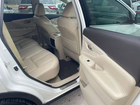Used 2015 Nissan Murano Platinum w/ Platinum Technology Package FWD image 6