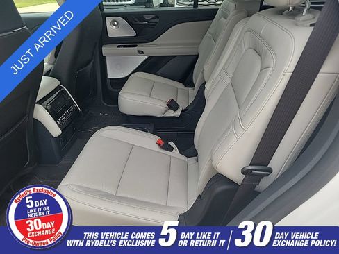 Used 2026 Lincoln Aviator Reserve w/ Luxury Package AWD/4WD image 10