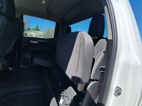 Used 2025 Chevrolet Silverado 1500 LT w/ Protection Package image 16