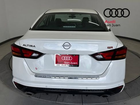 Used 2023 Nissan Altima 2.5 SR image 32