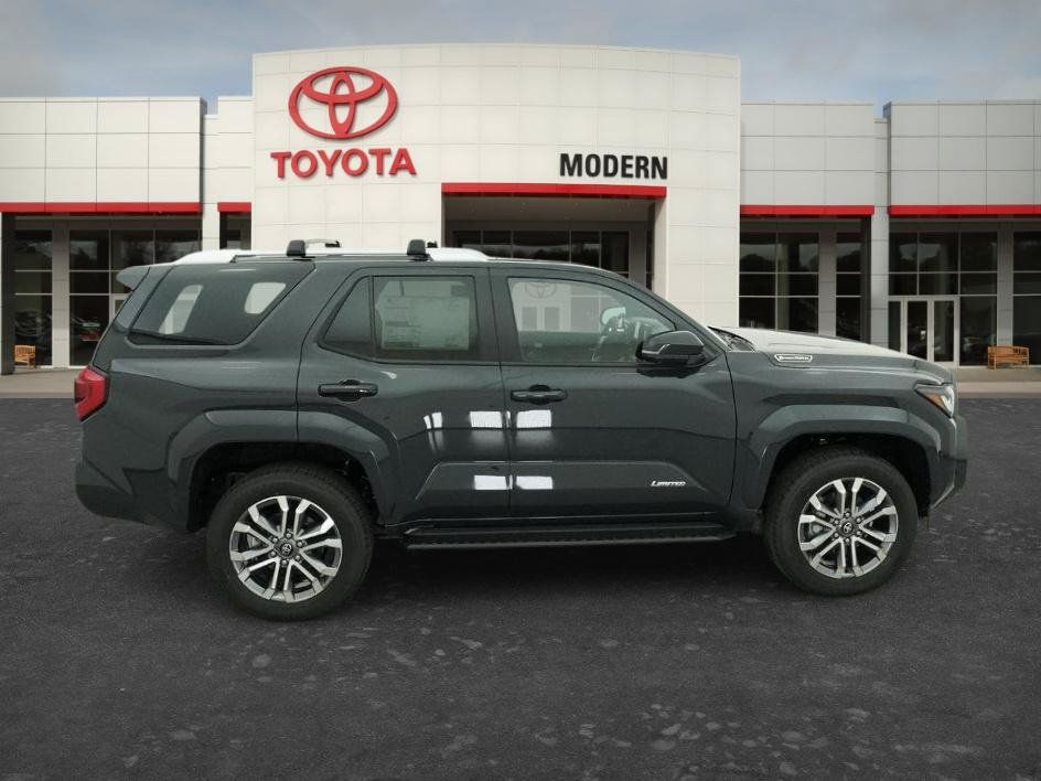 New 2026 Toyota 4Runner Limited AWD/4WD image 3