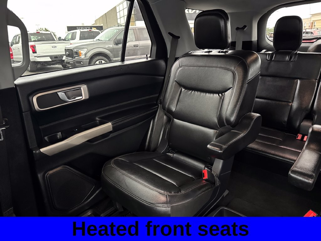 Used 2021 Ford Explorer XLT w/ Equipment Group 202A AWD/4WD image 13