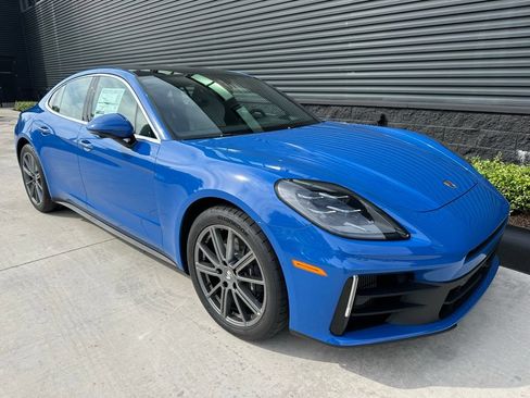 Used 2026 Porsche Panamera 4 AWD/4WD image 9