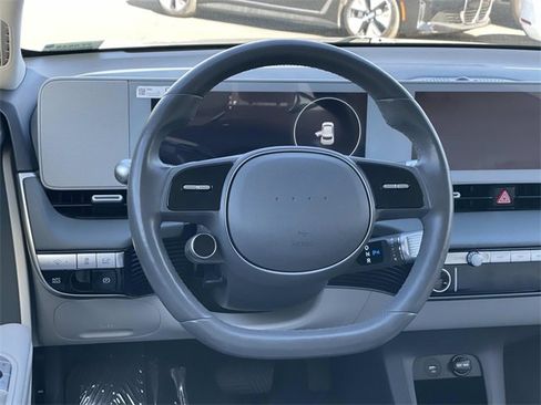 Used 2023 Hyundai Ioniq 5 SEL image 8