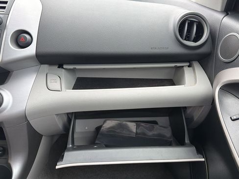 Used 2008 Toyota RAV4 2WD image 33