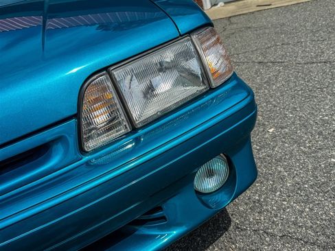 Used 1993 Ford Mustang Cobra RWD image 12