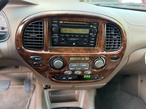 Used 2002 Toyota Sequoia Limited AWD/4WD image 63