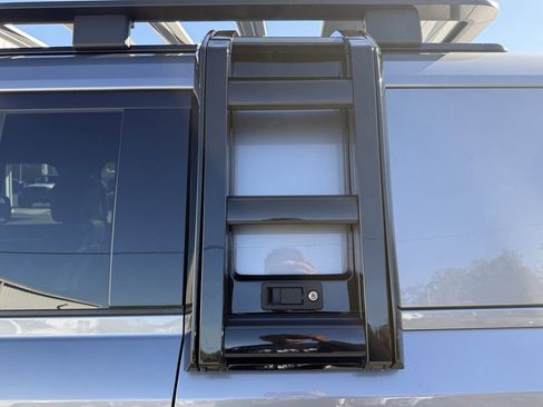 Used 2024 Land Rover Defender 130 Outbound image 39