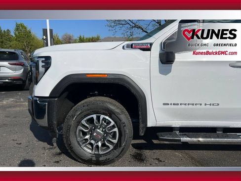 New 2026 GMC Sierra 3500 SLE AWD/4WD image 13