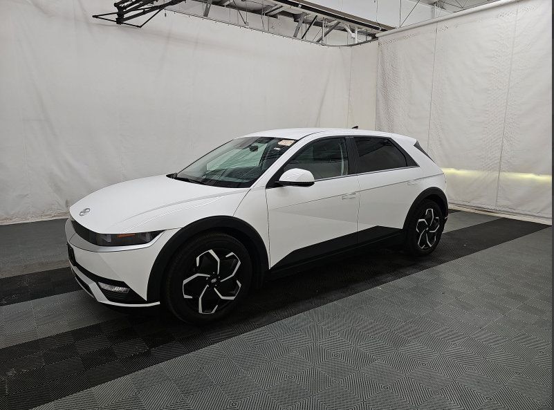 Used 2024 Hyundai Ioniq 5 SEL AWD/4WD image 3