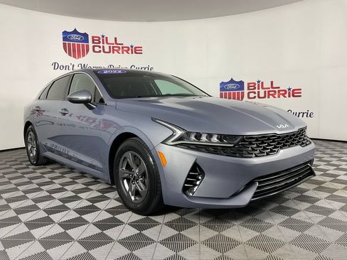 Used 2022 Kia K5 LXS FWD image 1