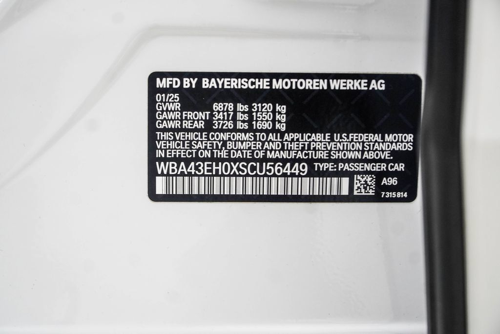Used 2025 BMW 750e xDrive w/ Executive Package AWD/4WD image 60