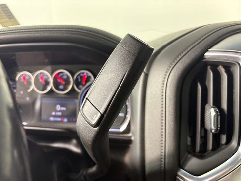 Used 2020 Chevrolet Silverado 2500 LTZ w/ LTZ Convenience Package AWD/4WD image 20