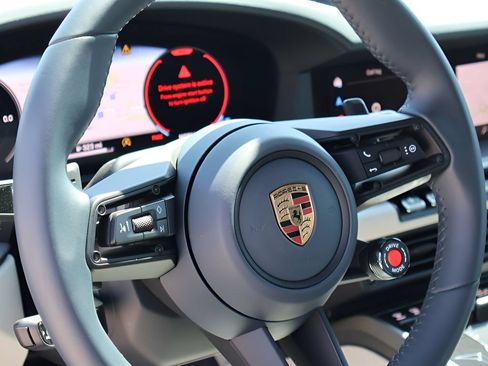 Certified 2025 Porsche 911 Carrera RWD image 24