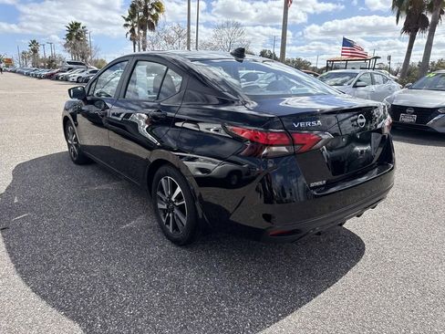 Certified 2025 Nissan Versa SV w/ Trunk Package image 6