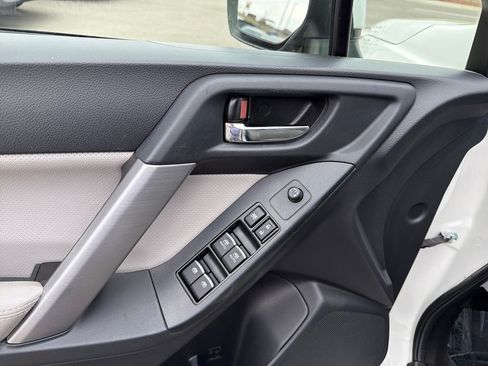 Used 2017 Subaru Forester 2.5i Limited image 17