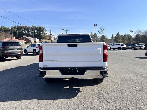 Used 2021 Chevrolet Silverado 1500 LT image 6
