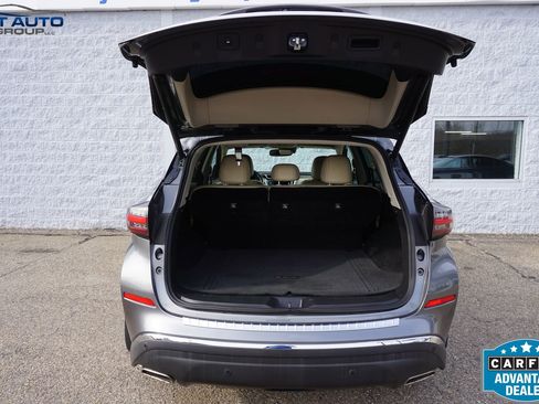 Used 2022 Nissan Murano SL w/ SL Moonroof Package image 16