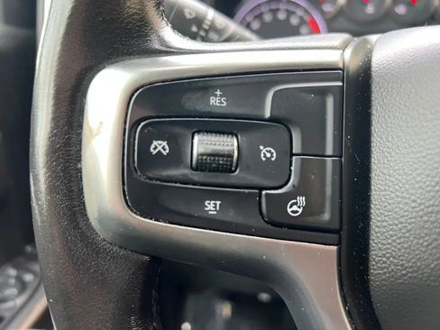 Used 2020 Chevrolet Silverado 1500 LT w/ Convenience Package image 40