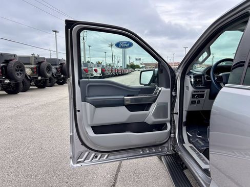 Used 2021 Ford F150 Limited AWD/4WD image 13