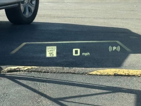 Used 2026 BMW X6 M60i w/ Climate Comfort Package image 46