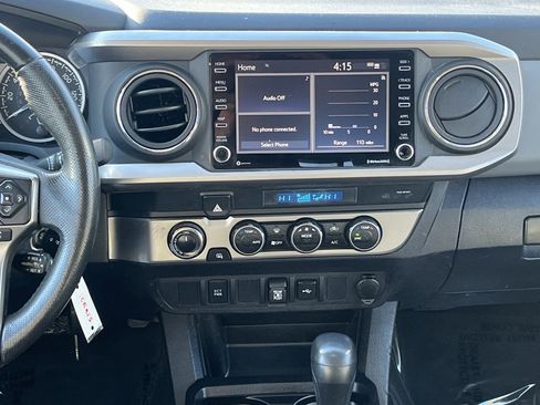 Certified 2022 Toyota Tacoma SR5 image 19