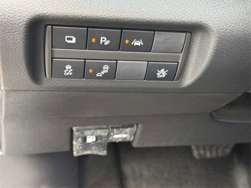 New 2025 Nissan Kicks Play S image 23