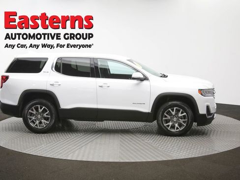 Used 2022 GMC Acadia SLE image 47