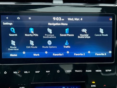 Used 2024 Hyundai Santa Cruz Limited image 15