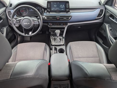 Used 2023 Kia Seltos S FWD image 22