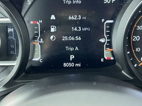 Used 2025 Jeep Gladiator Mojave w/ Safety Group image 12